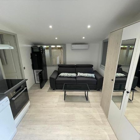 Chalet De Jardin Appartement Marseilles Buitenkant foto